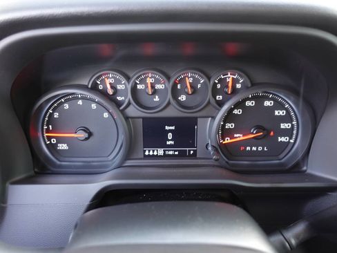 Used 2025 Chevrolet Silverado 2500 Custom w/ Custom Value Package image 50