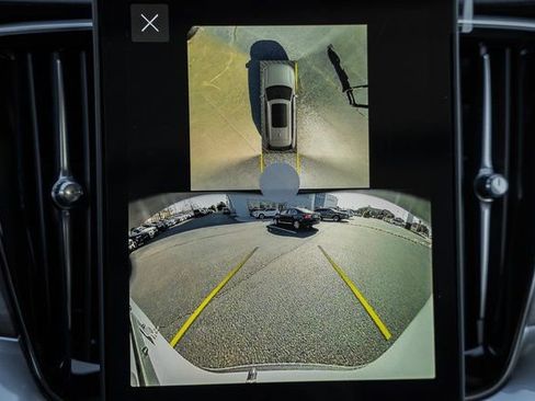 New 2026 Volvo XC90 B6 Ultra image 43