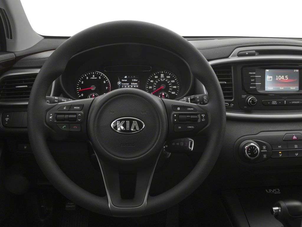 Used 2018 Kia Sorento AWD image 5