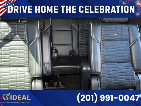 Used 2022 Cadillac Escalade ESV Sport Platinum AWD/4WD image 36