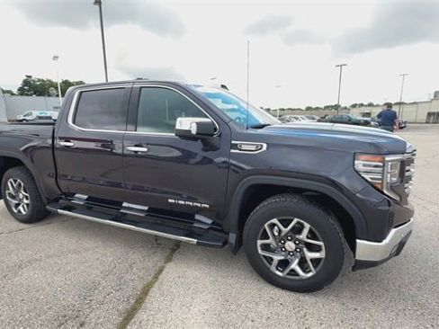 Used 2023 GMC Sierra 1500 SLT w/ SLT Premium Plus Package image 35