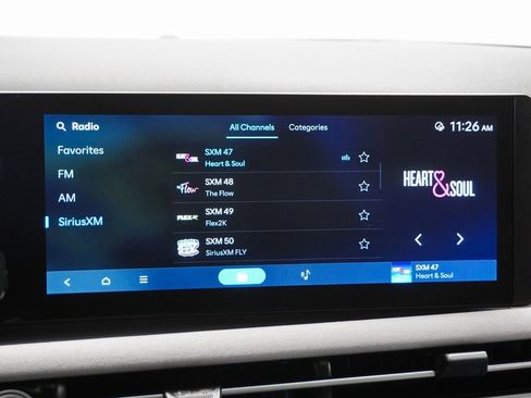 Used 2025 Hyundai Tucson Limited image 26