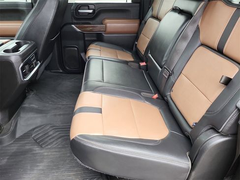 Certified 2023 Chevrolet Silverado 2500 High Country w/ Z71 Off-Road Package image 9