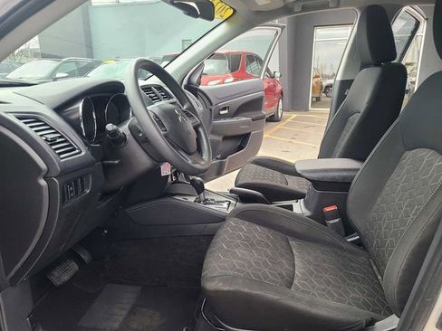 Used 2024 Mitsubishi Outlander Sport ES image 14