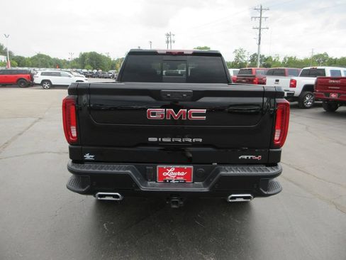 Certified 2025 GMC Sierra 1500 AT4 w/ AT4 Premium Package AWD/4WD image 6