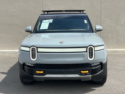 Used 2024 Rivian R1S Adventure Dual AWD/4WD image 3