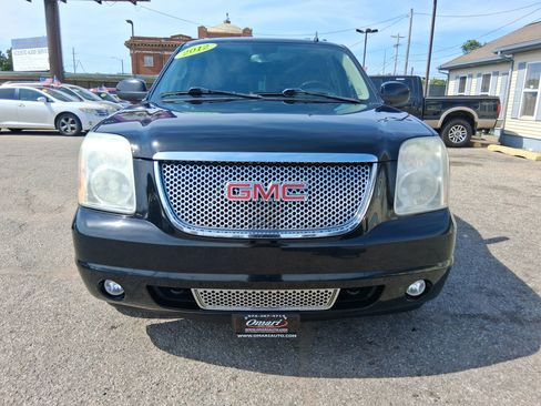Used 2012 GMC Yukon XL Denali AWD/4WD image 4