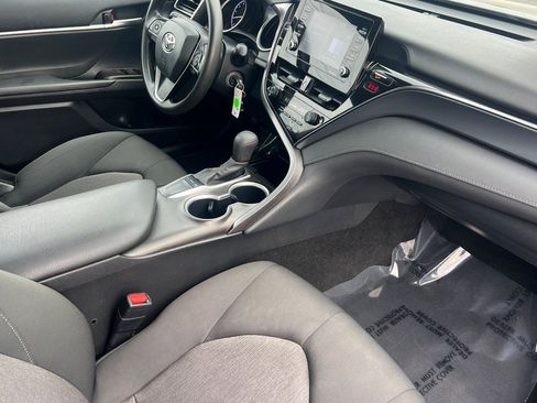 Used 2023 Toyota Camry LE image 12