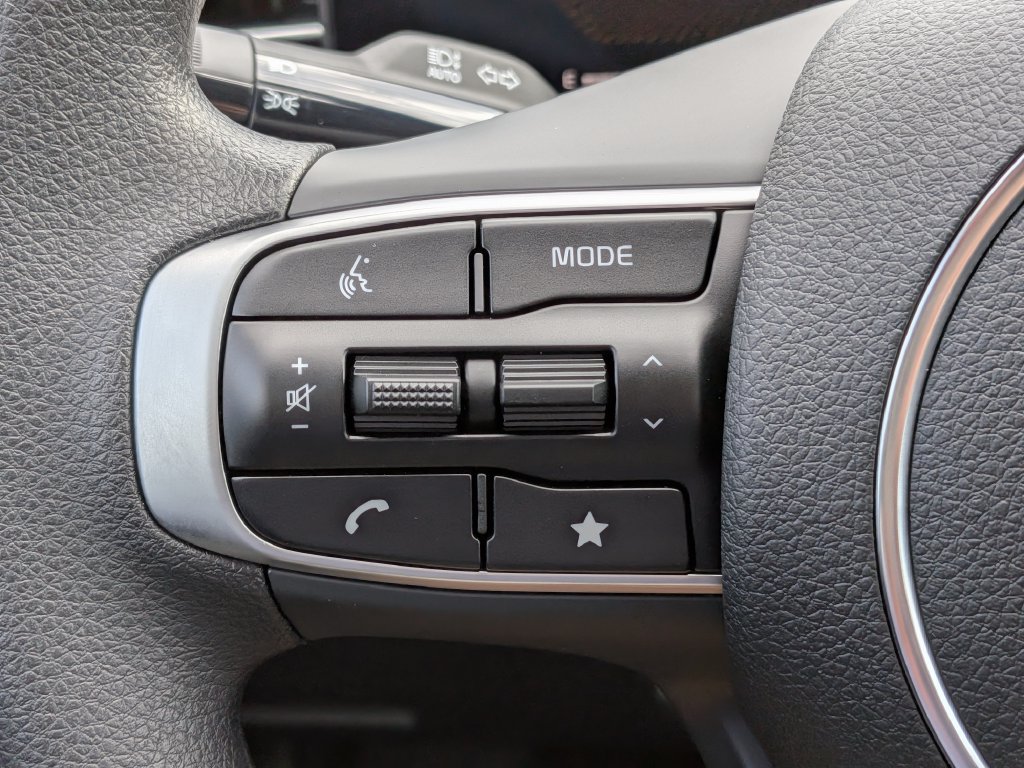 New 2026 Kia K5 LXS FWD image 21
