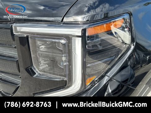 New 2026 GMC Sierra 1500 Elevation image 14