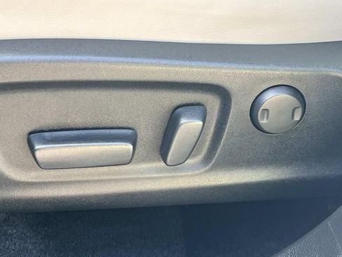 Used 2021 Lexus RX 450hL AWD w/ Premium Package image 33