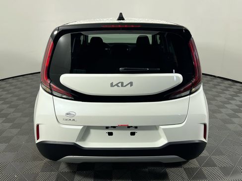 Used 2023 Kia Soul LX w/ Option Group 015 image 4