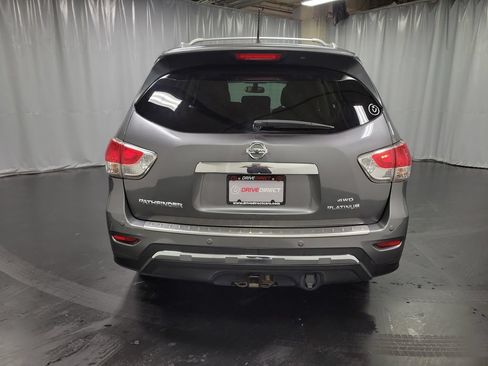 Used 2016 Nissan Pathfinder Platinum AWD/4WD image 8