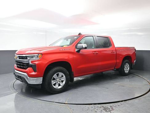 Used 2025 Chevrolet Silverado 1500 LT w/ Work Truck Package AWD/4WD image 10