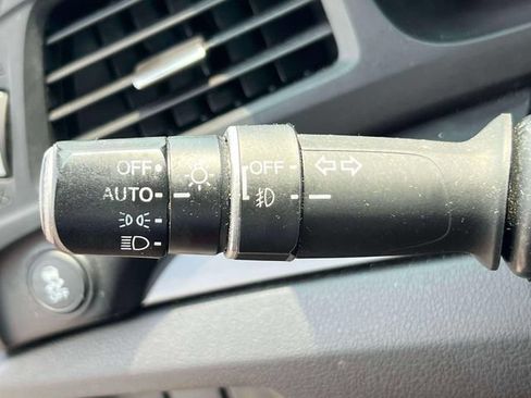 Used 2020 Acura ILX FWD image 30