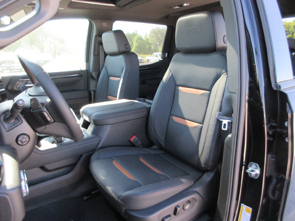 New 2026 GMC Sierra 1500 AT4 w/ AT4 Premium Package AWD/4WD image 13