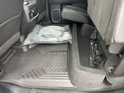 Used 2024 Chevrolet Silverado 3500 LTZ w/ LTZ Convenience Package image 36