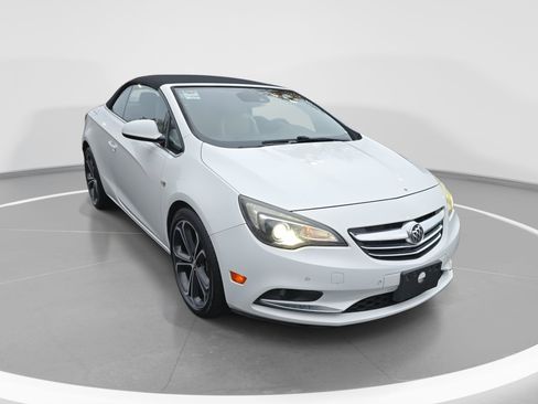 Used 2016 Buick Cascada Premium image 3