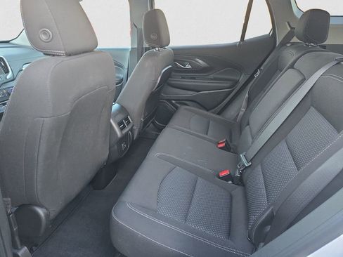 Used 2023 GMC Terrain SLE w/ Driver Convenience Package image 23