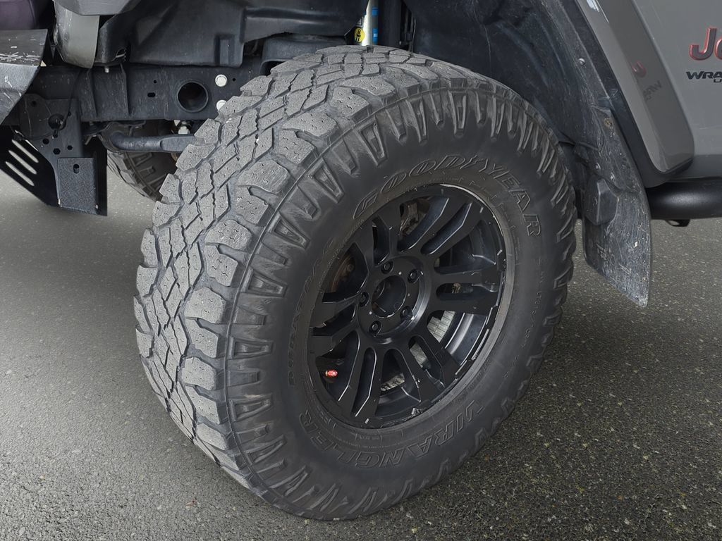 Used 2020 Jeep Wrangler Unlimited Rubicon AWD/4WD image 32