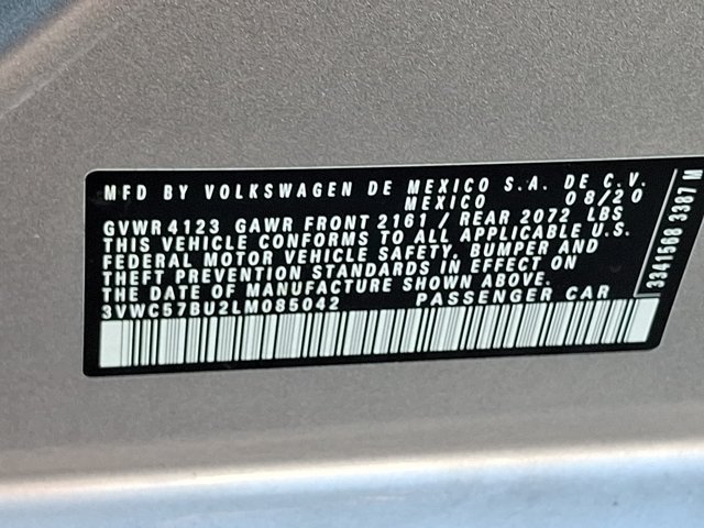 Used 2020 Volkswagen Jetta R-Line w/ R-Line Cold Weather Package FWD image 31