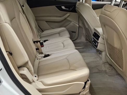 Used 2018 Audi Q7 3.0T Prestige w/ Prestige Package image 13