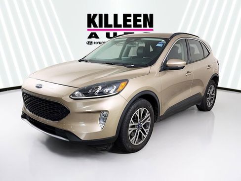 Used 2021 Ford Escape SEL image 3