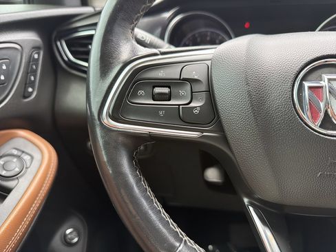 Used 2020 Buick Encore GX Essence FWD image 27