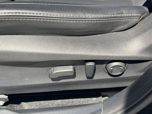 Used 2022 Subaru Outback Limited AWD/4WD image 17