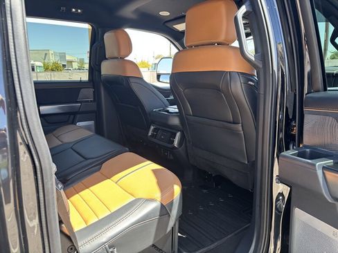 Used 2024 Ford F250 Platinum w/ FX4 Off-Road Package AWD/4WD image 42