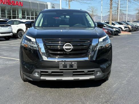 Certified 2022 Nissan Pathfinder SL image 4