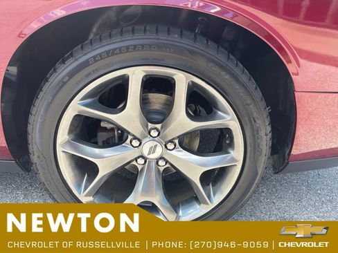 Used 2017 Dodge Challenger SXT Plus RWD image 35