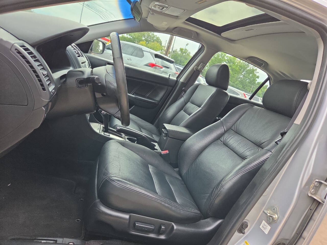 Used 2005 Honda Accord EX image 15