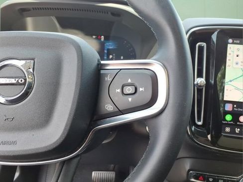 Used 2023 Volvo XC40 B5 Plus w/ Driver Assist Package AWD/4WD image 25