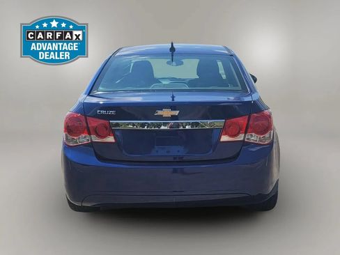 Used 2013 Chevrolet Cruze LS FWD image 6