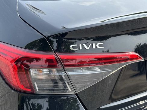 Certified 2024 Honda Civic Touring image 29