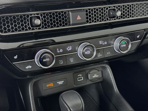 Certified 2024 Honda Civic EX image 15