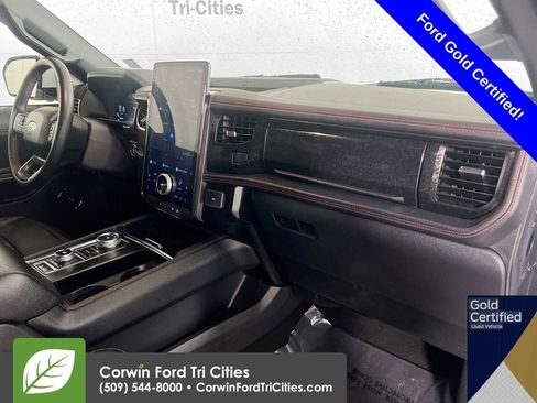 Used 2024 Ford Expedition Max Limited image 33
