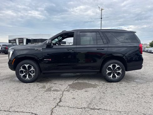 New 2026 GMC Yukon AT4 w/ AT4 Premium Package AWD/4WD image 3