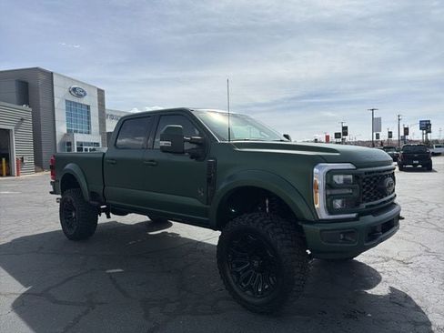 New 2026 Ford F250 Lariat w/ Black Appearance Package AWD/4WD image 49