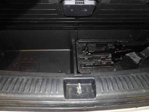 Used 2019 Kia Sorento FWD V6 image 20