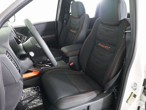 New 2023 Nissan Frontier Pro-X w/ Tow Package image 16