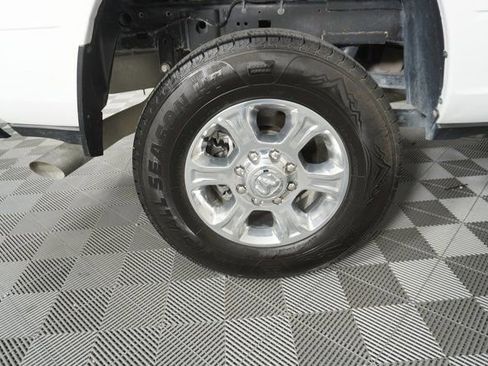 Used 2024 RAM 2500 Big Horn image 14