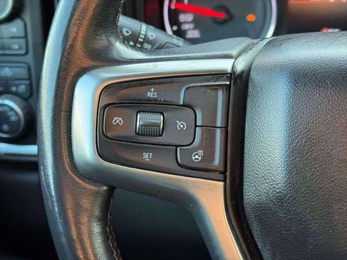 Used 2020 Chevrolet Silverado 1500 LT w/ Convenience Package image 21