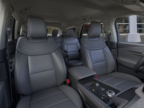 Used 2026 Ford Explorer Active w/ Active Comfort Package AWD/4WD image 10