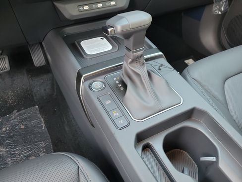 New 2027 Kia Seltos EX FWD image 24