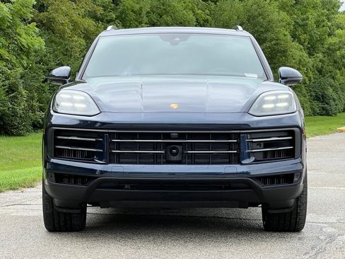 Certified 2026 Porsche Cayenne E-Hybrid AWD/4WD image 7
