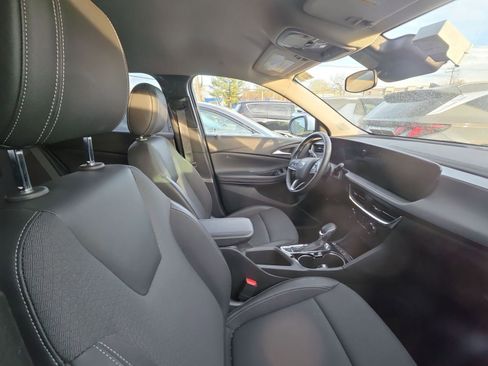 Used 2025 Buick Encore GX Preferred image 10