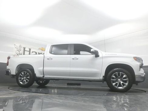 New 2026 Chevrolet Silverado 1500 LT AWD/4WD image 3