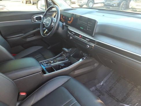 Used 2024 Kia Sorento X-Line EX image 10